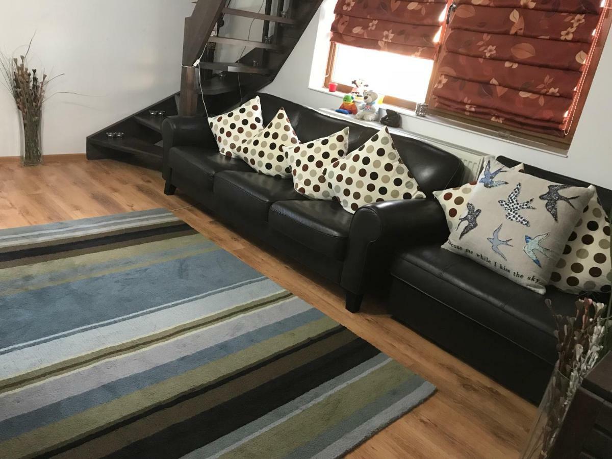 Luxury Apartment Mihai Bravu Bukares Bagian luar foto